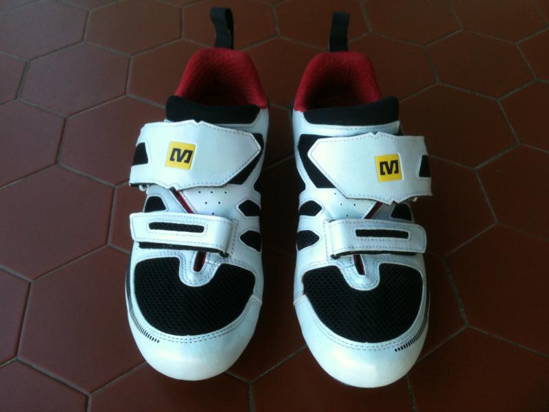 A vendre paire chaussures MAVIC TRI RACE