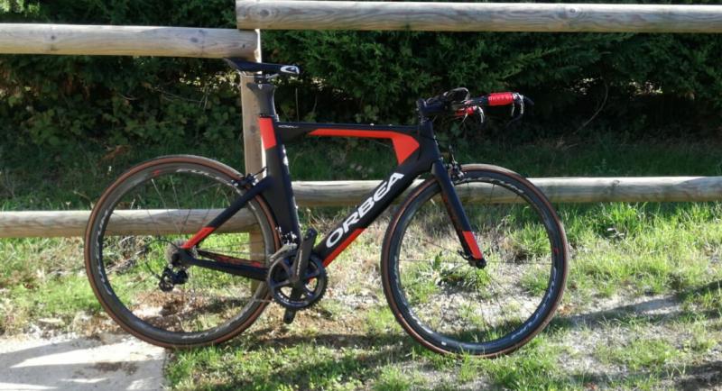 Velo orbea ordu taille M sans roues 