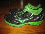 Running Mizuno Aro