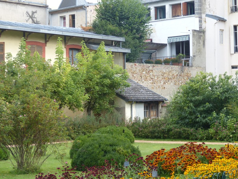 vichy-25.jpg